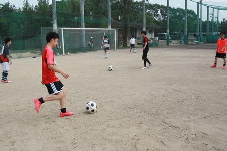 サッカー部 白川グラウンドで初練習 夙川中学校 高等学校